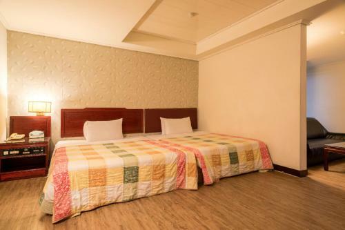 Galaxy Hotel