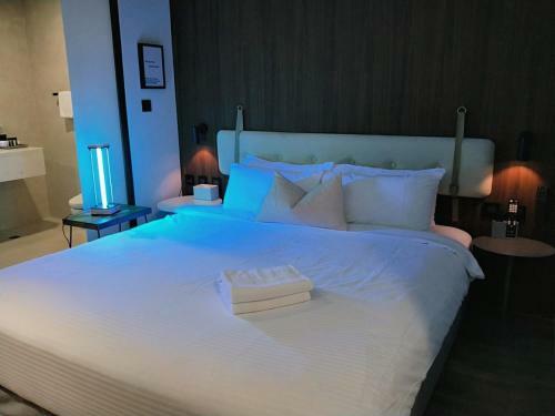 Hotel H�tel Le H�me