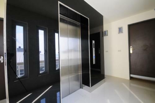 Bed & Breakfast Luti Sea Shore Hotel
