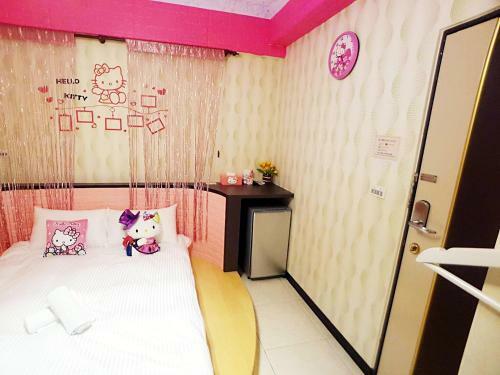 Fengjia Wonderland B&B
