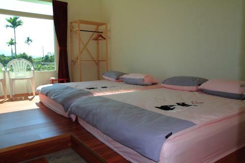 Bed & Breakfast Meet Canaan