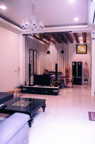 Villa Chun House