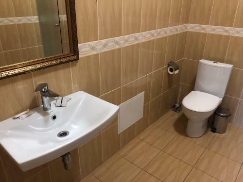 Hotel Fortetsya Malehiv