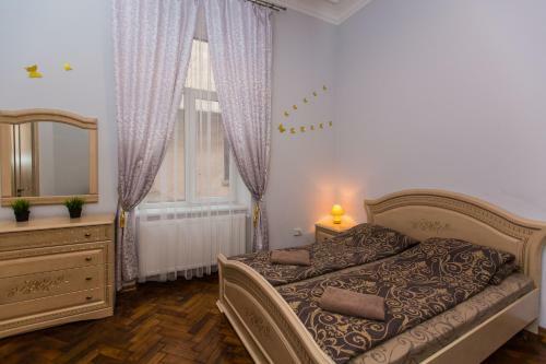 3 Rooms Apartments In The City Centr