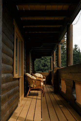 Lodge Gutsulwood