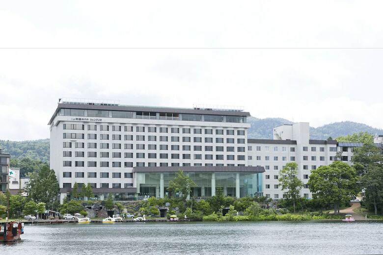 New Akan Hotel