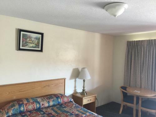 Hacienda Motel