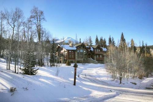 Woodland Lodge At Ruby Ranch Home