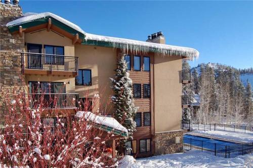 Scandinavian Lodge And Condominiums - Sl301