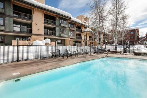 Phoenix At Steamboat - P218