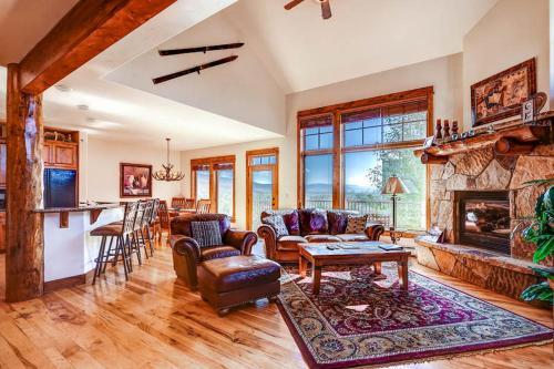 Eagleridge Townhomes 1455