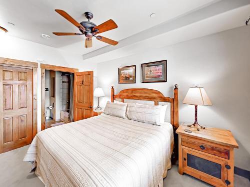 Apartamento 2920 Village Dr Condo Unit 2209