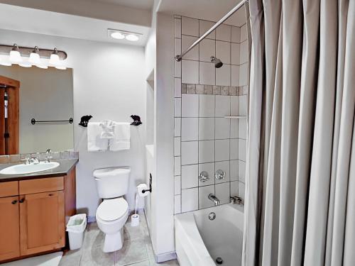 Apartamento 2920 Village Dr Condo Unit 2209