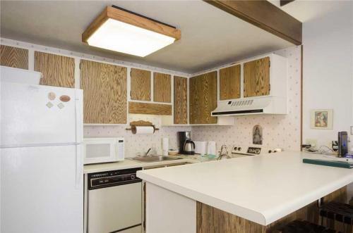 Storm Meadows Club C Condominiums - Cc313