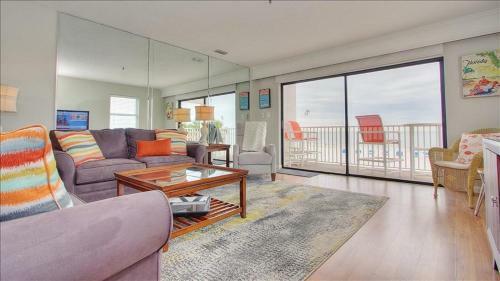Apartamento Sea Breeze 208 Condo