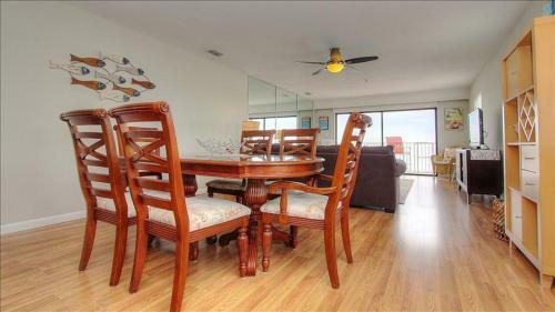 Apartamento Sea Breeze 208 Condo