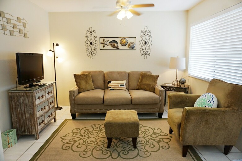 Hotel Redington Surf Resort