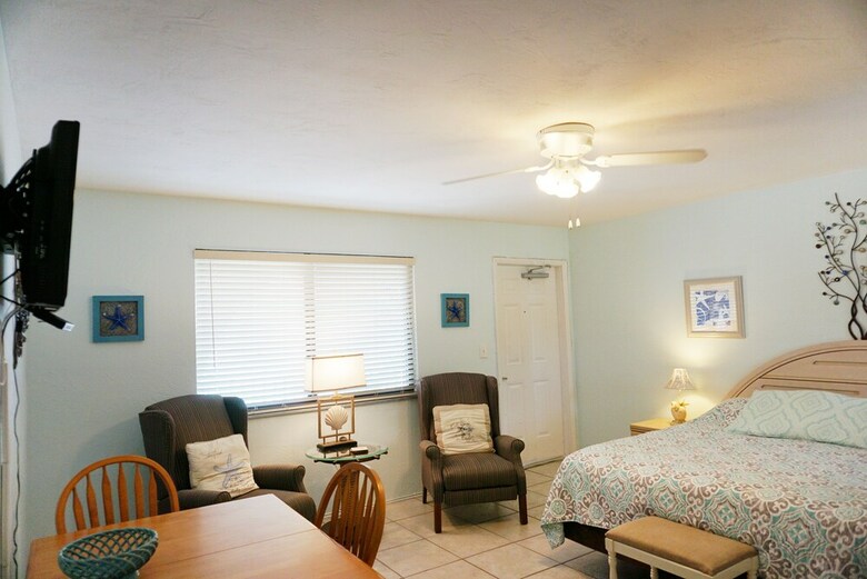 Hotel Redington Surf Resort