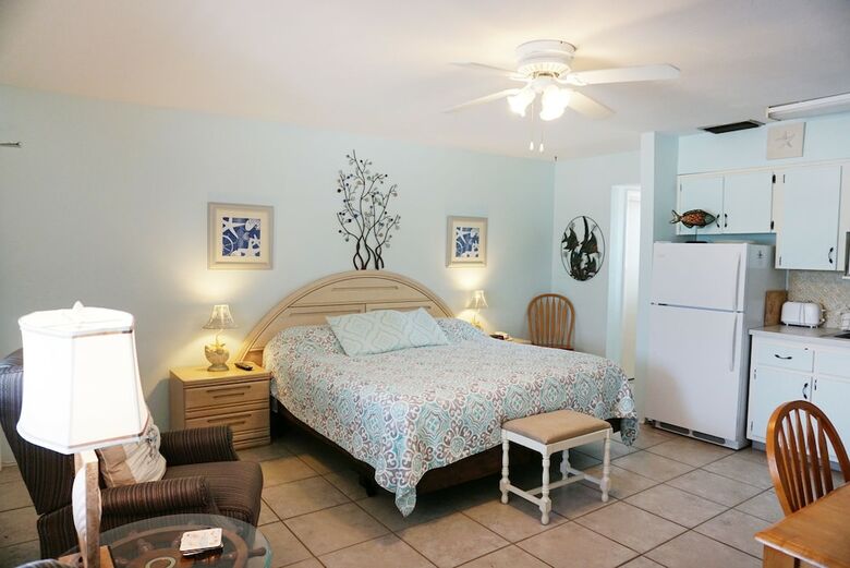 Hotel Redington Surf Resort