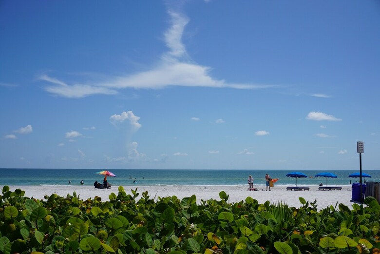 Hotel Redington Surf Resort