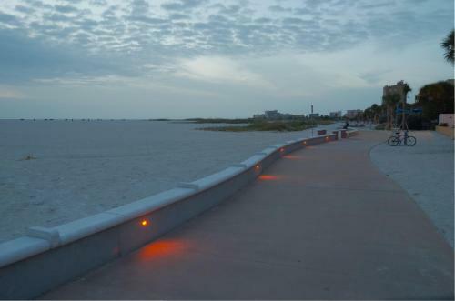 Page Terrace Beachfront Hotel