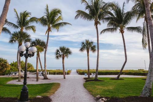 Hotel Sanibel Island Beach Resort