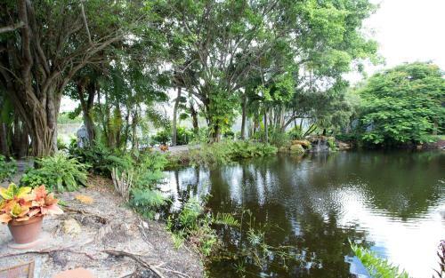 Hotel Sanibel Island Beach Resort