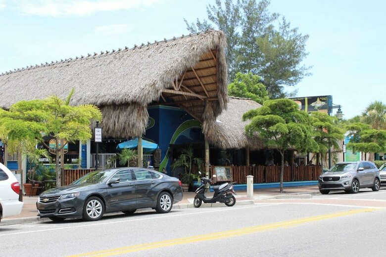 Palm Bay Club - Bay 7