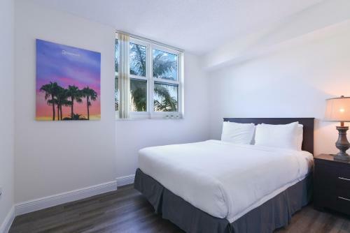 Aparthotel 1, 2 And 3 Bedroom Miami Ocean Apartments
