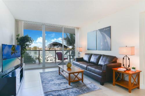 Aparthotel 1, 2 And 3 Bedroom Miami Ocean Apartments