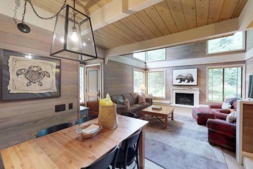 Tranquil Family Retreat