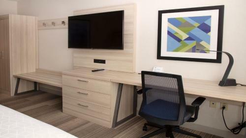 Hotel Holiday Inn Express & Suites - Marion
