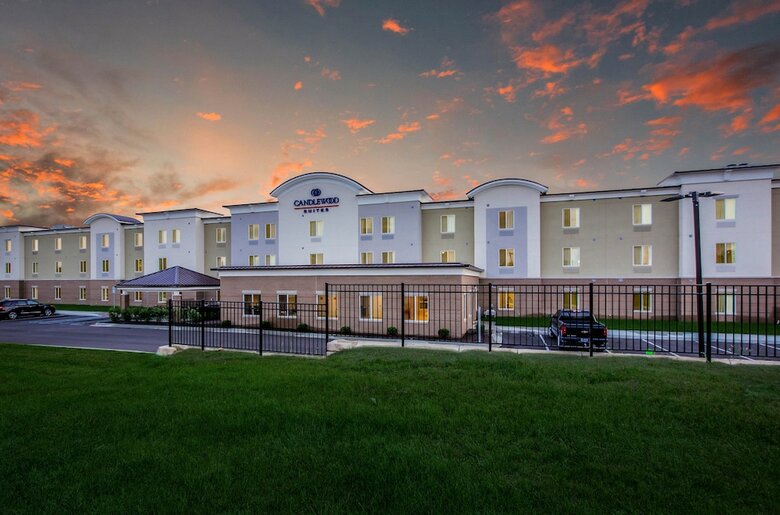 Hotel Candlewood Suites - Brighton