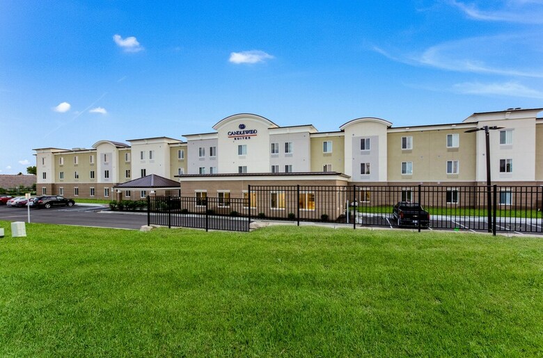 Hotel Candlewood Suites - Brighton