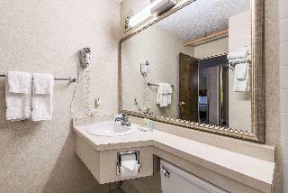 Hotel Quality Inn & Suites