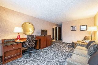 Hotel Quality Inn & Suites