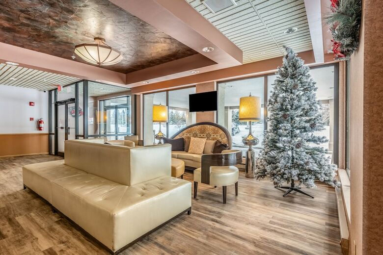 Hotel Quality Inn & Suites