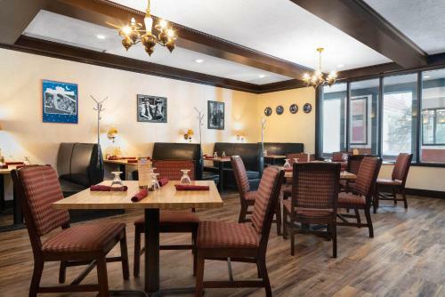 Hotel Ramada By Wyndham Albert Lea