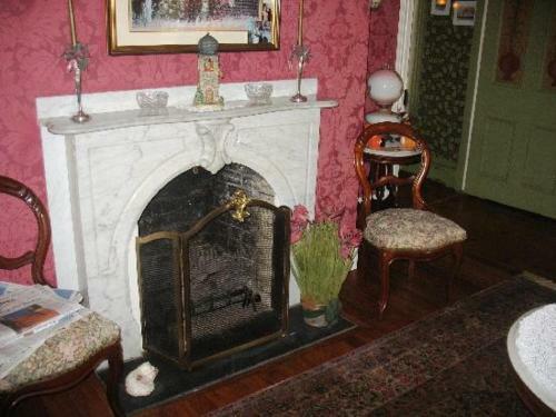 Bed & Breakfast Henry Sawyer Inn