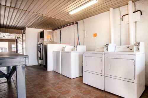 Hotel Rodeway Inn - Pauls Valley