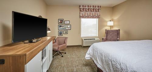 Hotel Hampton Inn & Suites Roseburg