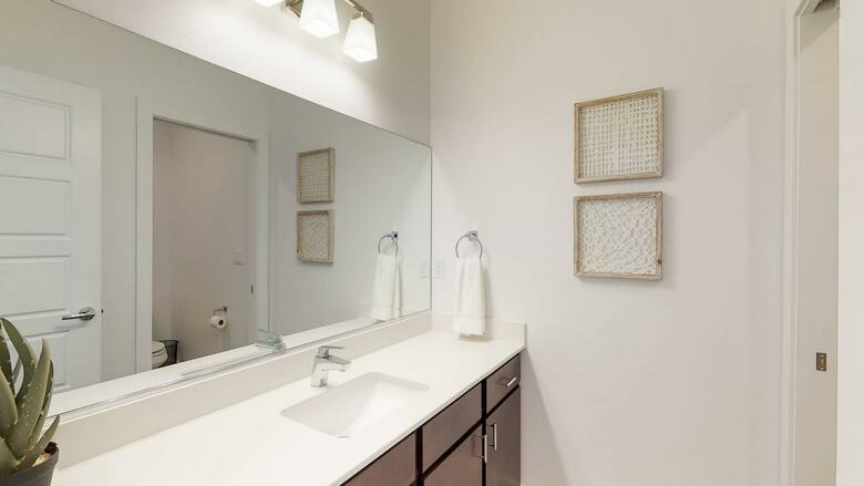 Aloft Living #18