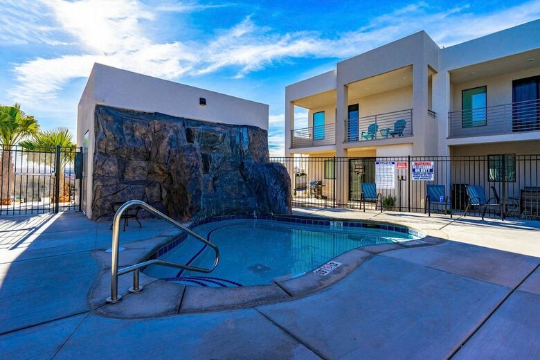 Paradise At The Lofts #32