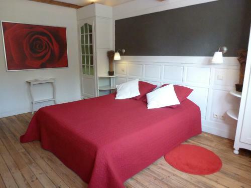 Holiday Home Le Manoir Hastiere Par Dela