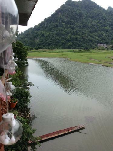 Hostal Anh Ng?c Homestay