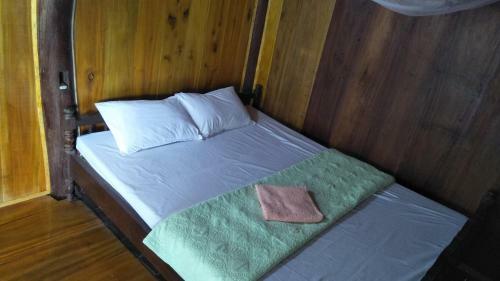 Bed & Breakfast Huyen Hao Homestay