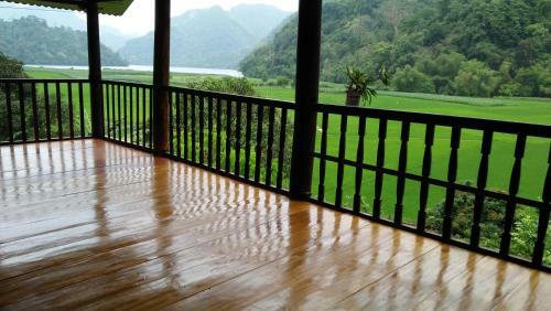 Bed & Breakfast Huyen Hao Homestay