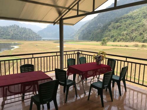 Bed & Breakfast Tr?n Th?c Homestay-ba B?
