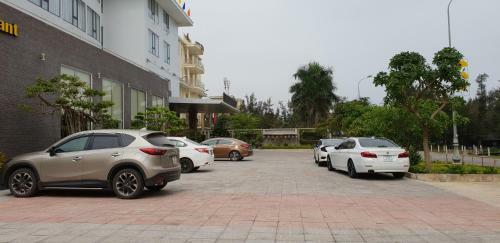 Phu Cuong Beach Hotel