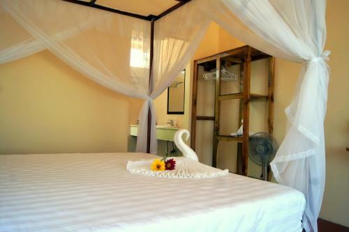 Hotel Gold Sand Beach Bungalow